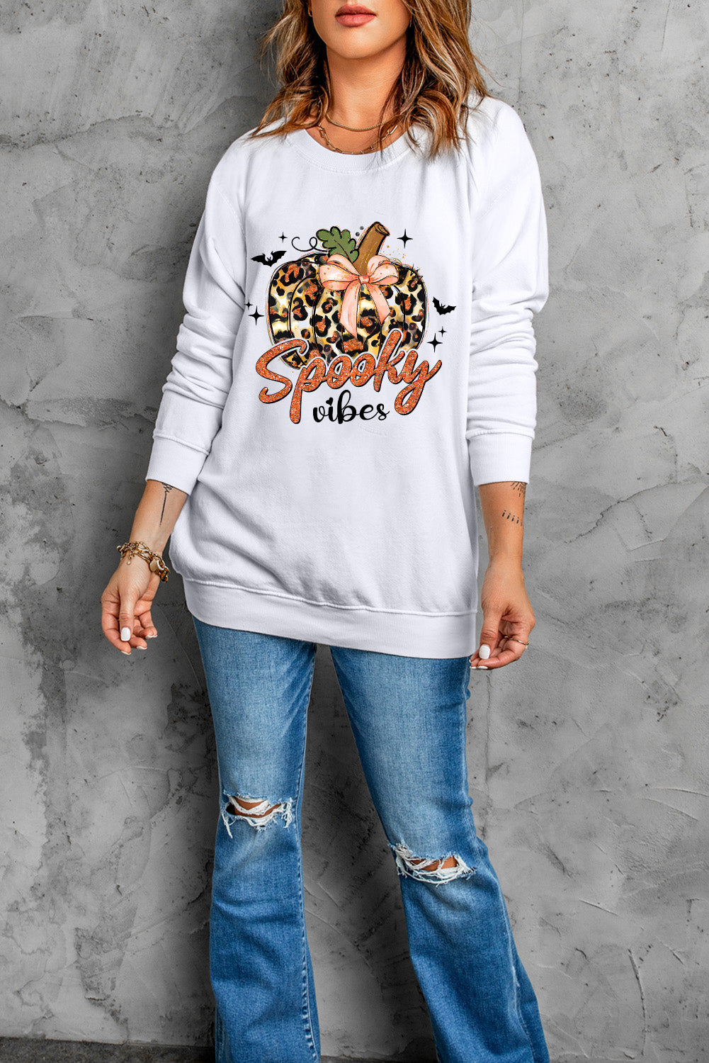 Beige Spooky Leopard Pumpkin Print Crew Neck Sweatshirt