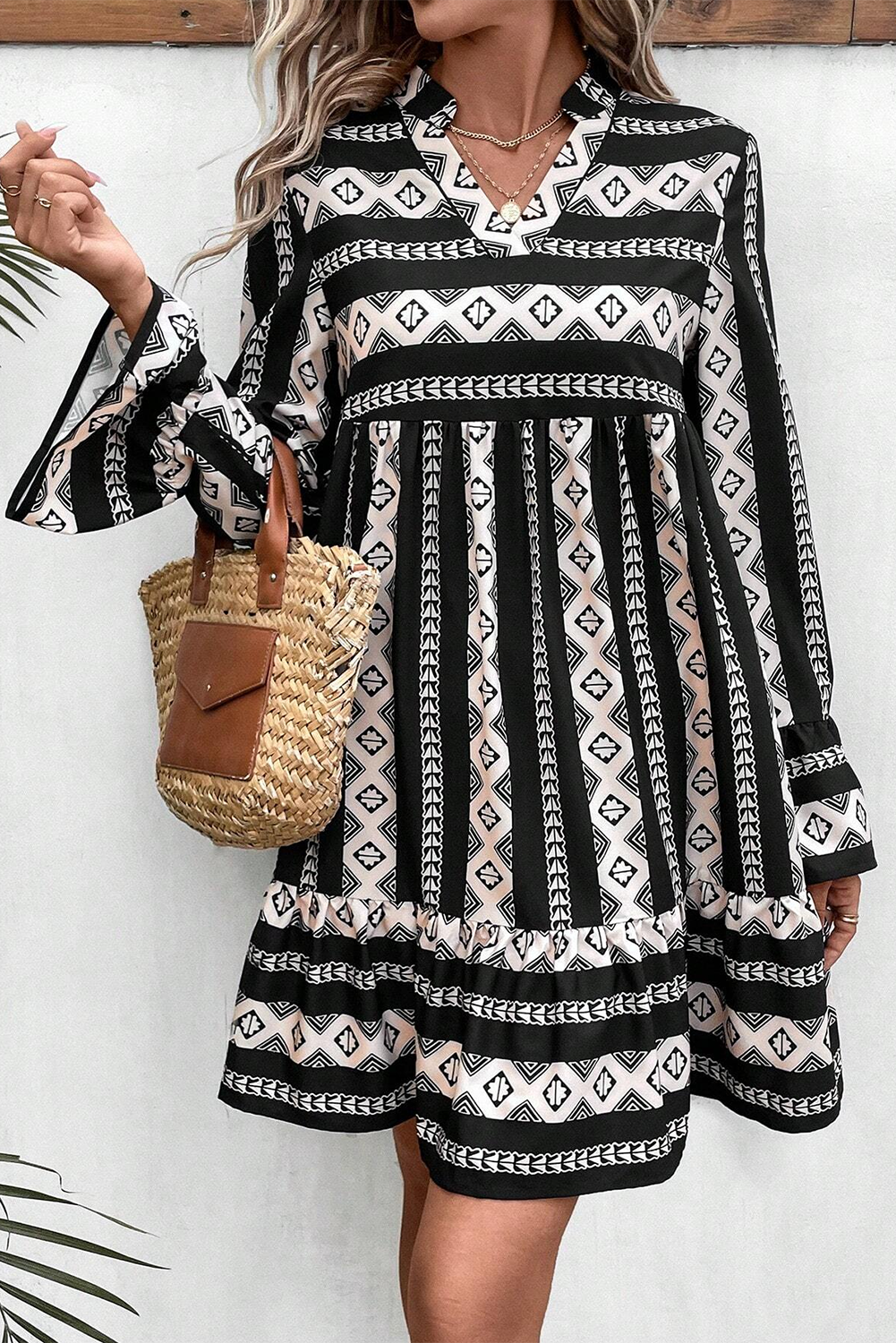 Black Boho Geometric Printed Flared Long Sleeve Mini Dress