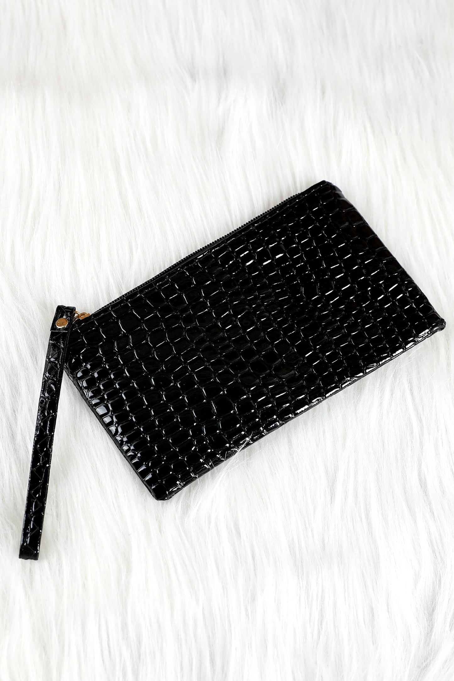 Black Crocodile Pattern Zipper Wristlet Wallet