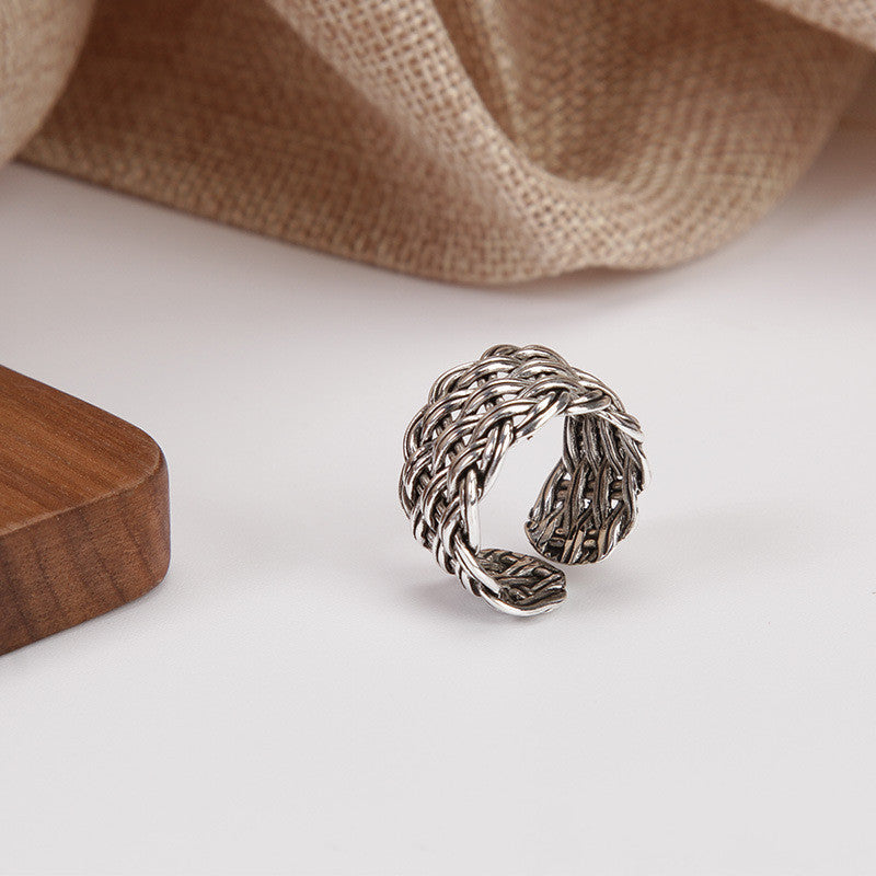 Simple Retro Cross-Wound Braided Twist Ring