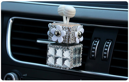 Car flower outlet perfume