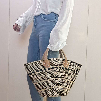 Simple Retro Handmade Aquatic Straw Woven Handmade Bag