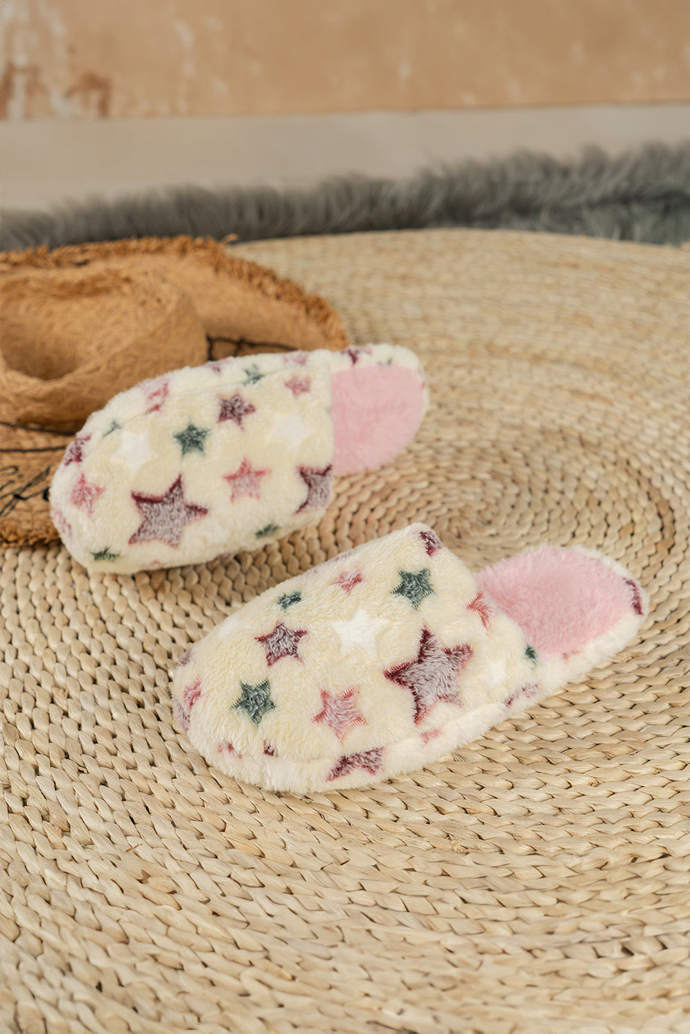 Pink Star Pattern Plush Home Slippers