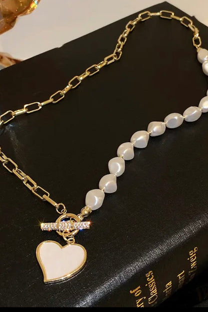 Gold Heart Shape Pendant Rhinestone Decor Pearl Chain Necklace