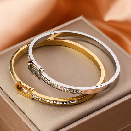 Exquisite Stainless Steel Fashion Bracelet