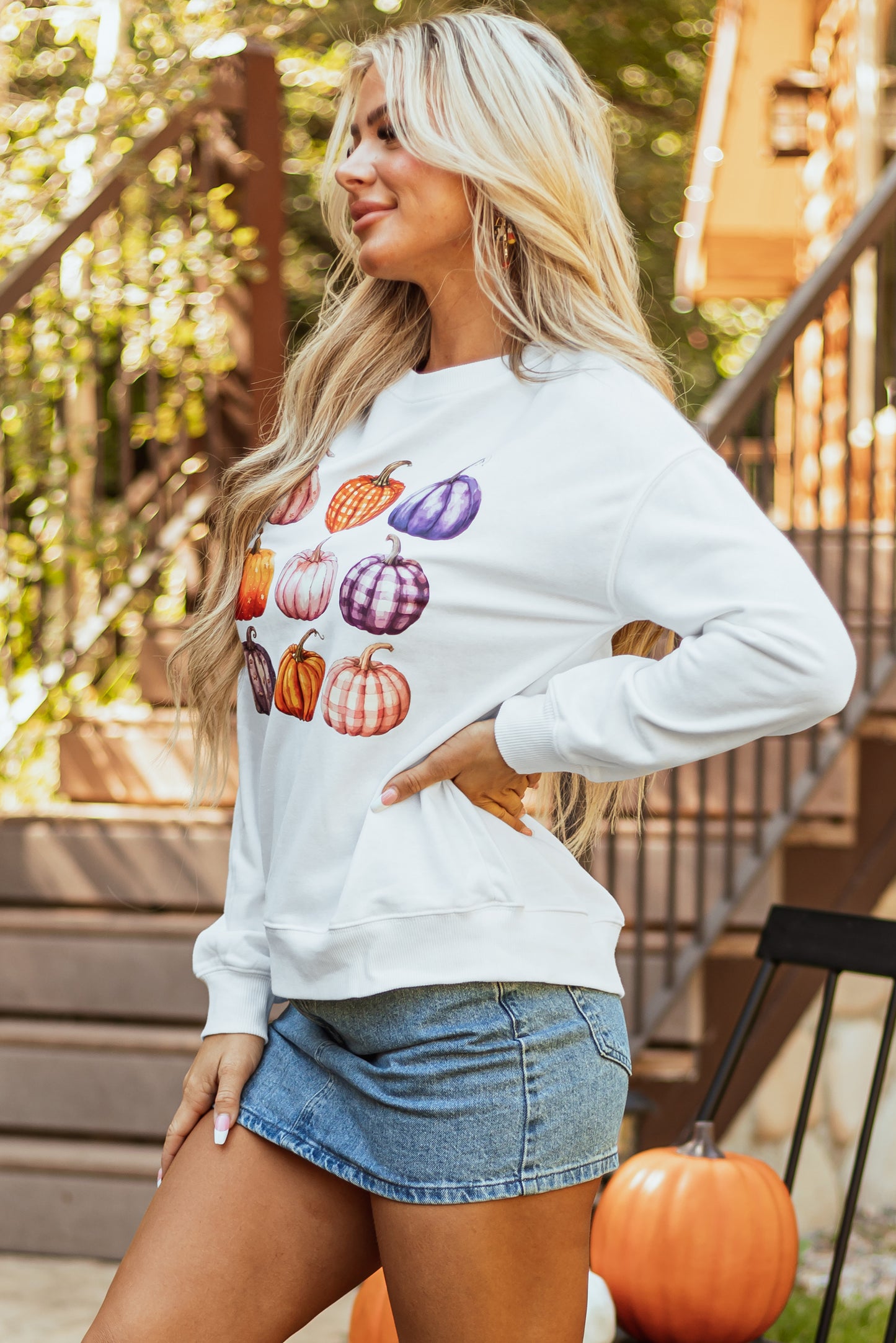 Beige Thanksgiving Halloween Pumpkin Graphic Pullover Sweatshirt