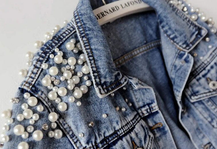 Women's Embroidered Pearl Rivet Denim Jacket