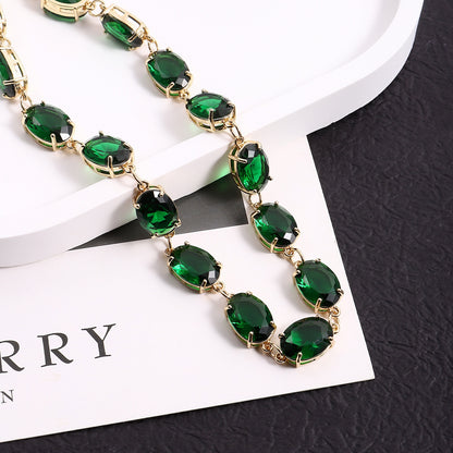 French Style High-grade Green Gem Necklace Luxury And Expensive