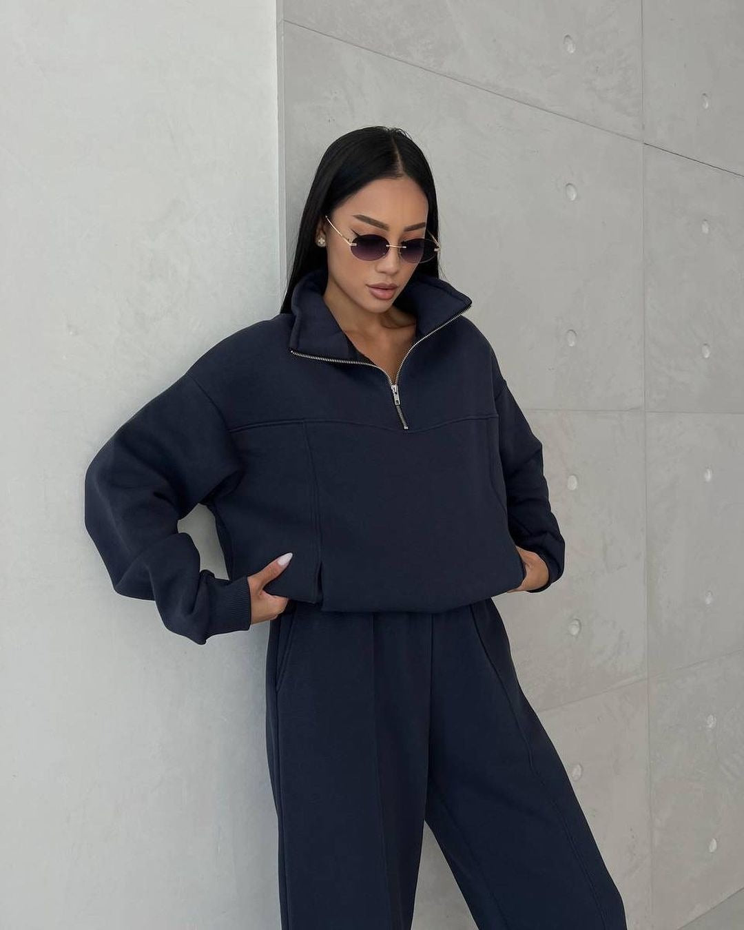 Y2K Women's Two-Piece Winter Tracksuit - Zipper Coat & Casual Pants Sport Set with Contrast Design