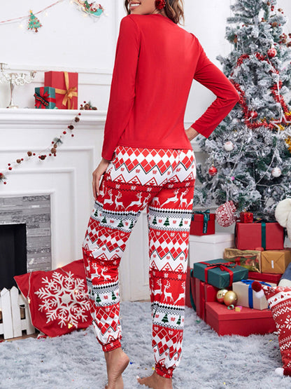 Women's Christmas Reindeer Print Pajama Set