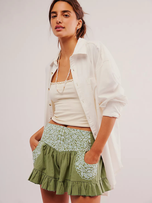 Ruffled Low Rise Embroidered Ruffle Pocket Shorts