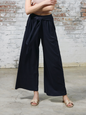 Solid color drapey wide-leg pants, casual and versatile, soft and comfortable yoga pants